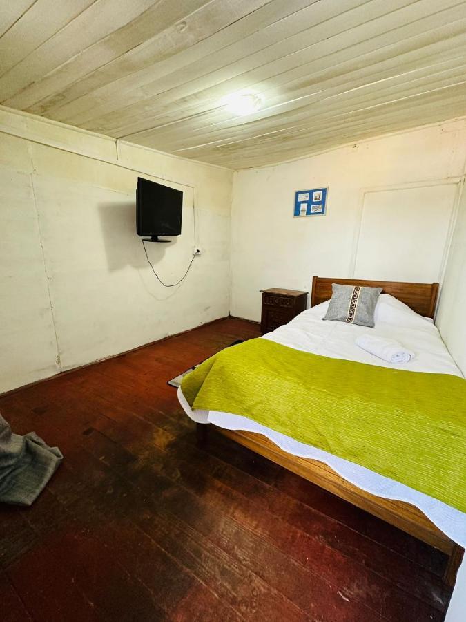 Hostal 3 Norte Сан Антонио Екстериор снимка