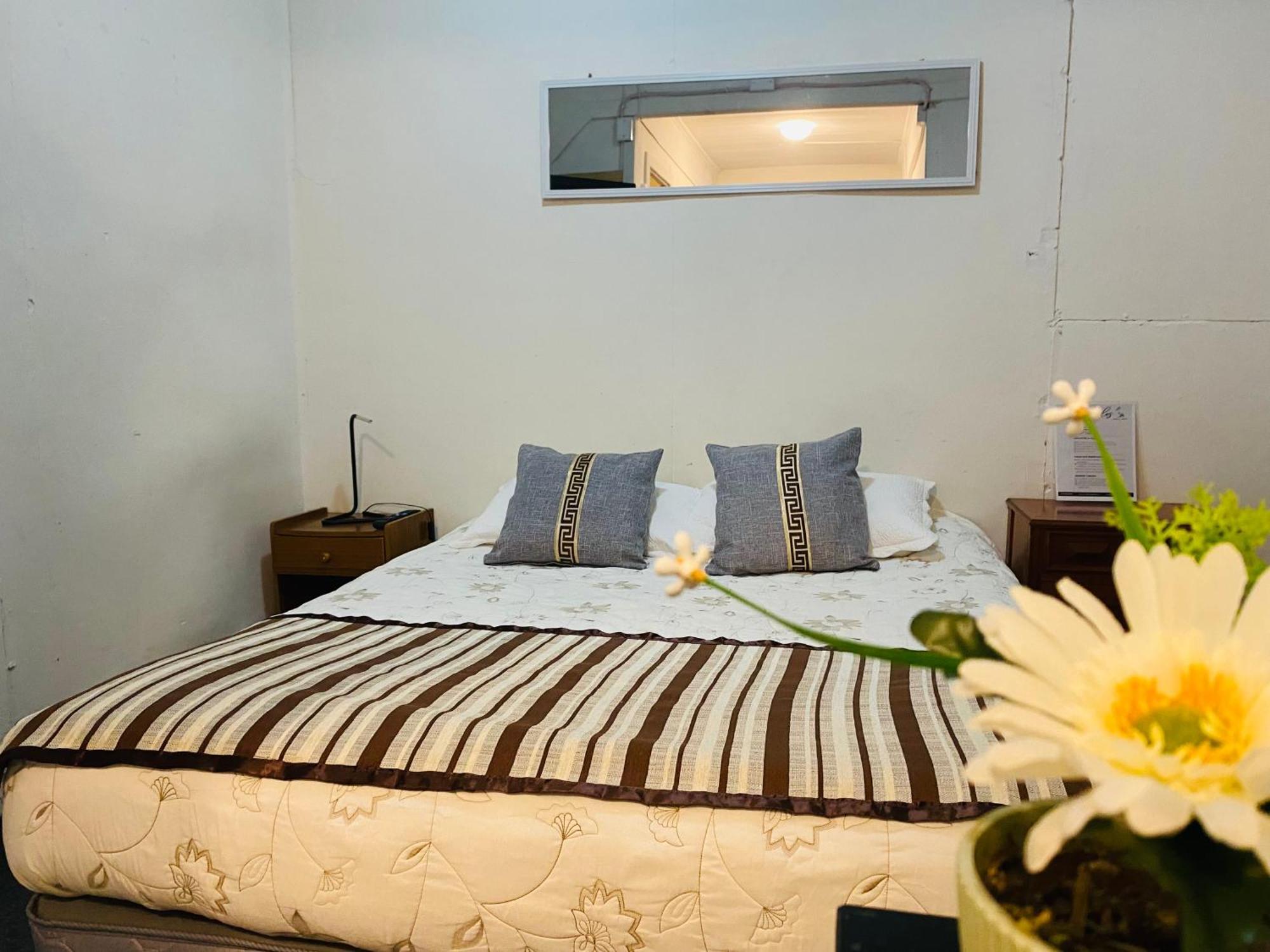 Hostal 3 Norte Сан Антонио Екстериор снимка