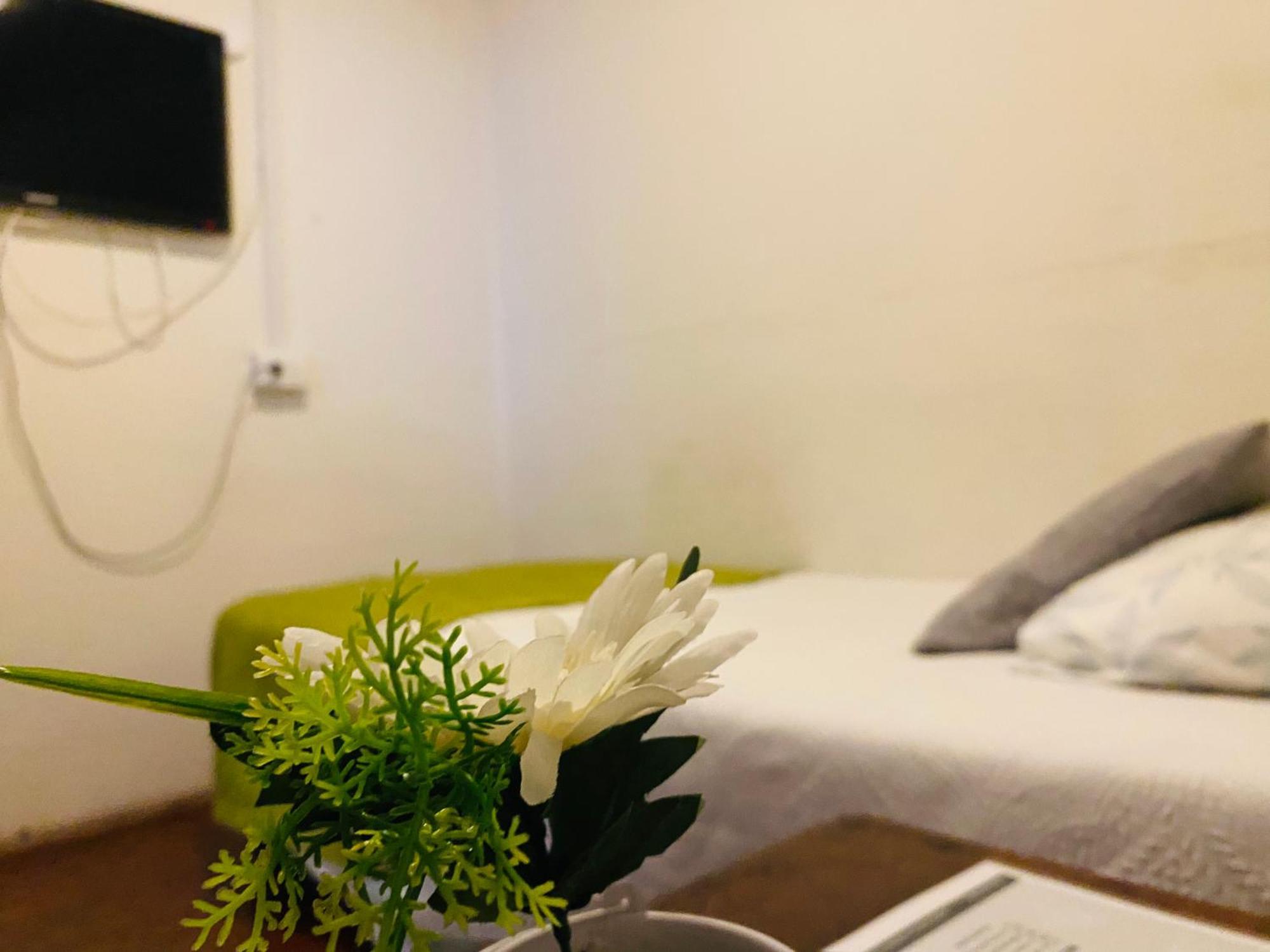 Hostal 3 Norte Сан Антонио Екстериор снимка